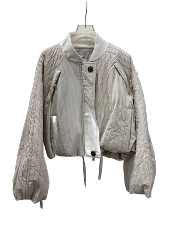 کاپشن دانیلا