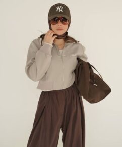 جکت میانا - Miana